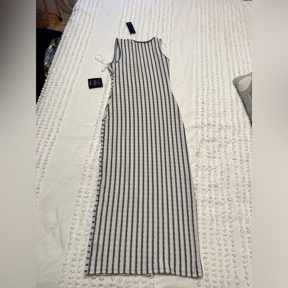 Lulus Dresses & Skirts - Bodycon dress in blue and white midi dress